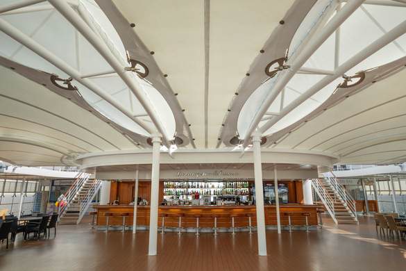 MSC Cruises MSC Lirica La Canzone del Mare Bar 2 ©MSC Rights - Ivan Sarfatti.jpg